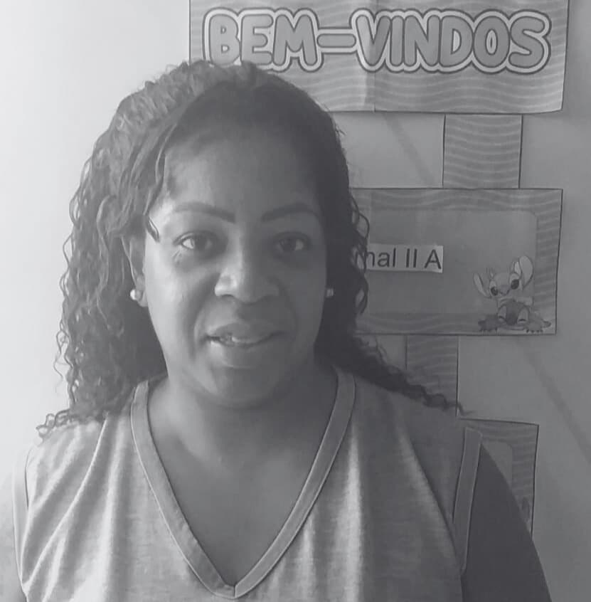 Janaina Lima (Auxiliar de Creche)